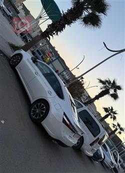 تويوتا أفالون